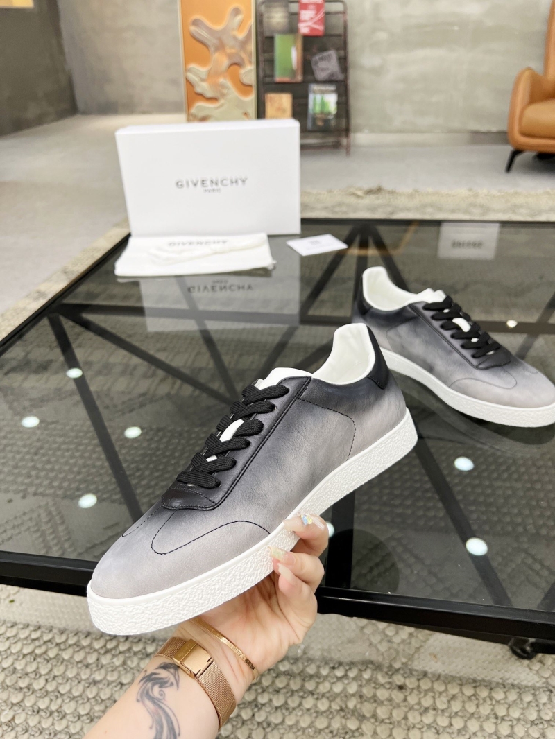 Gucci Casual Shoes